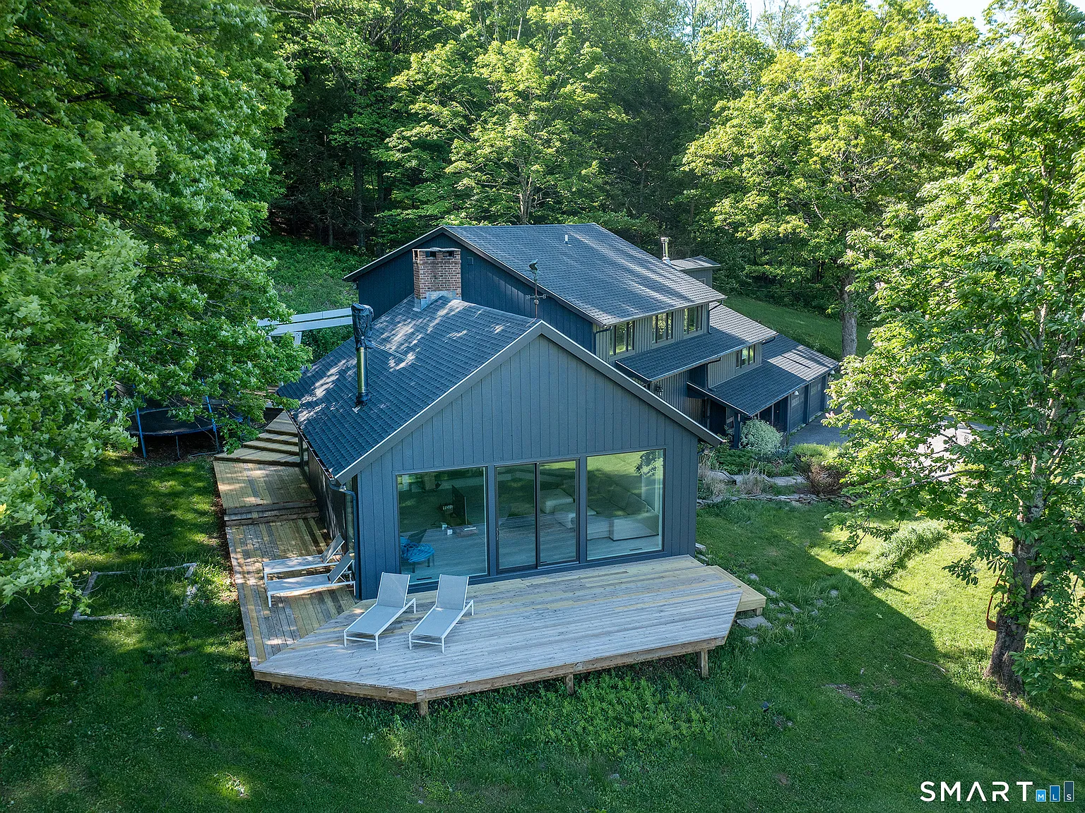 5 bed, 2.5 bath, 3586 sqft, $6,500 — Photo 4