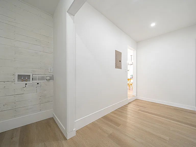 4339 Waikiki Dr — Photo 15