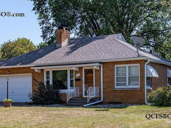 3520 19th Ave, Moline, IL 61265