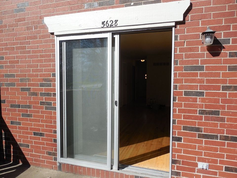 Patio sliding door