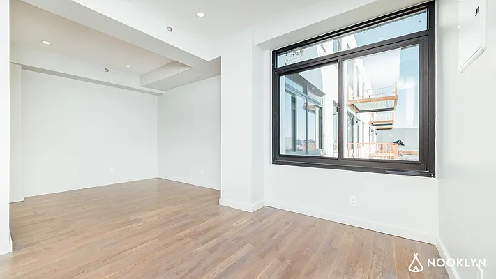 Rented by Nooklyn NYC LLC | media 46