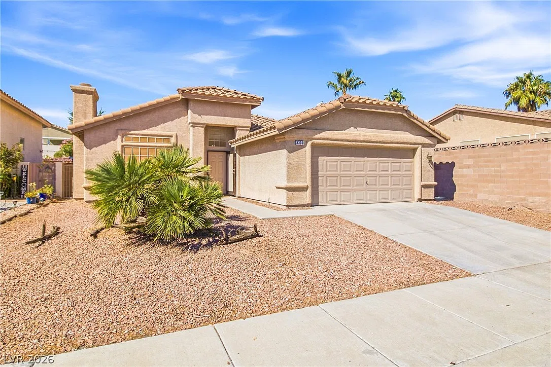 3 bed, 2.0 bath, 1582 sqft, $1,995 — Photo 2