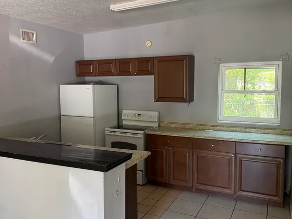 123 Club Rd, Sanford, FL 32771