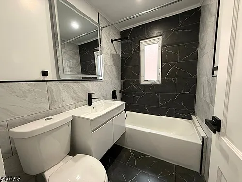 168 Tuxedo Pkwy #1 Photo 1