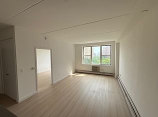 280 E 2nd St #907, New York, NY 10009