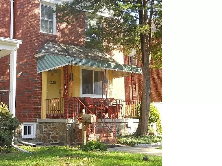 17 Enjay Ave #BASEMENT — Photo 1