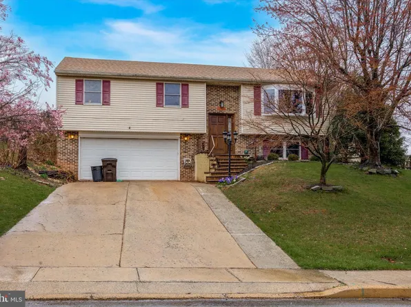 906 Cocalico Rd, Birdsboro, PA 19508