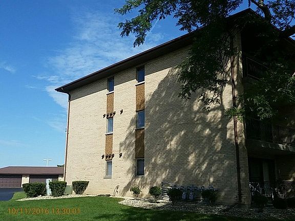 3rd image of 8342 160th Pl APT 3W