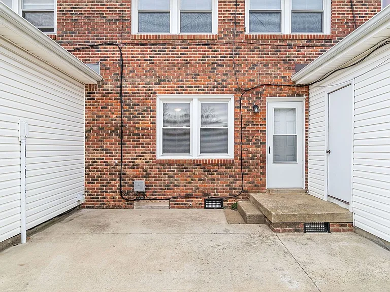 219 Taft Dr — Photo 16