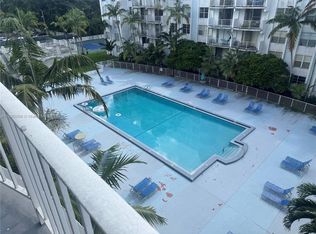 Montecarlo Condo, Miami, FL 33169