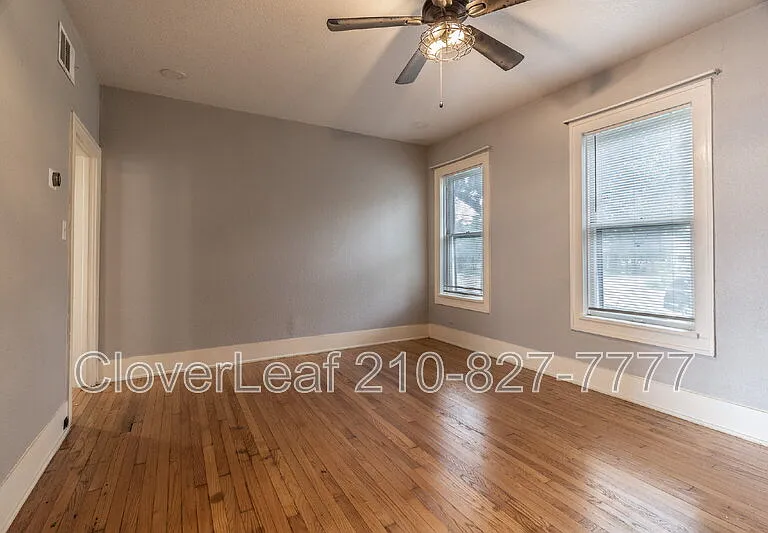 723 E Euclid Ave — Photo 3