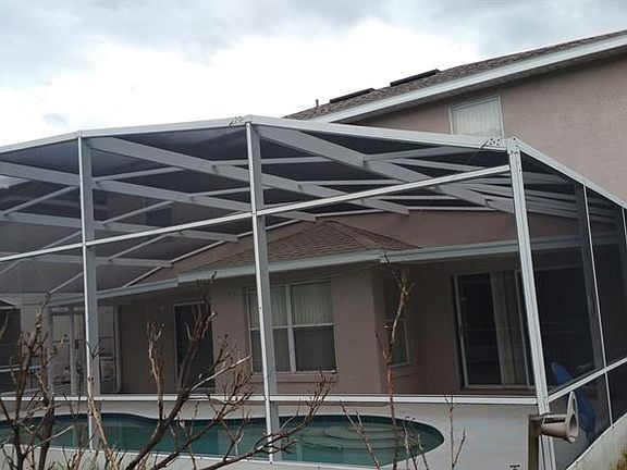 3rd image of 3149 Fairfield Dr