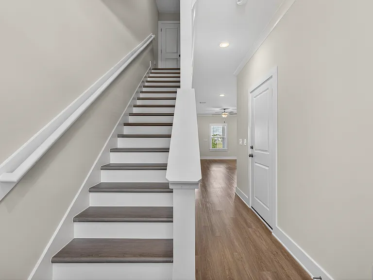 302 Cyan Ln — Photo 14