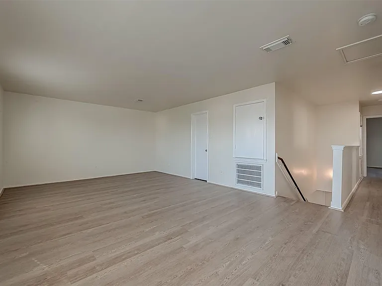 20807 Baronsledge Ln — Photo 26
