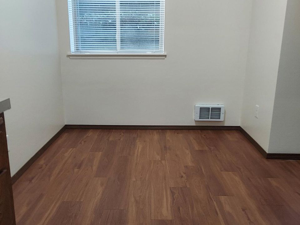 Dining nook