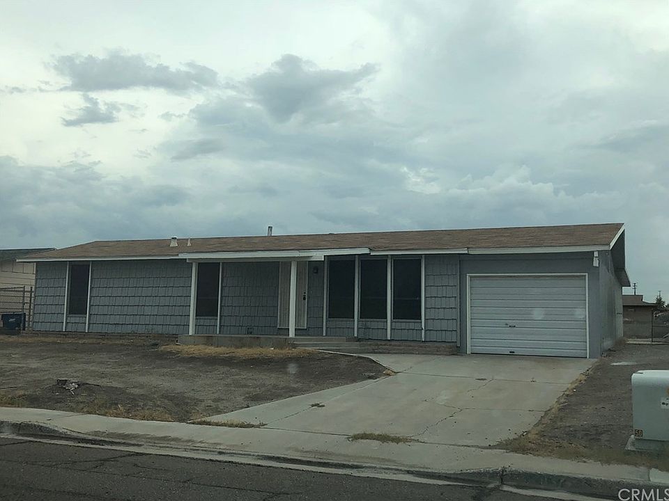 1st image of 2037 De Soto Dr