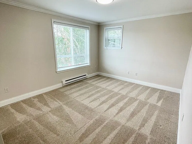 1410 W Raye St — Photo 22