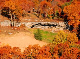 1226 Sawyer Cemetery Rd, Signal Mountain, TN 37377