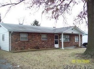 1165 Price St, Cahokia, IL 62206