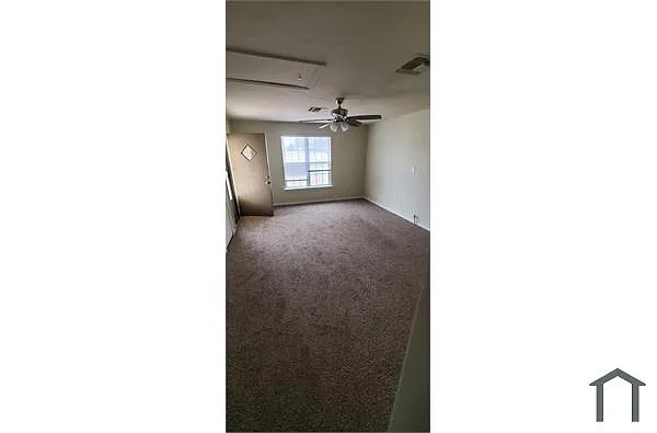 Building Photo - 212 K St