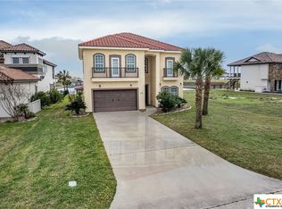 573 W Lago Loop Rd, Port O Connor, TX 77982