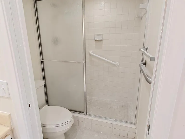 1801 Eleuthera Point #J3 — Photo 18