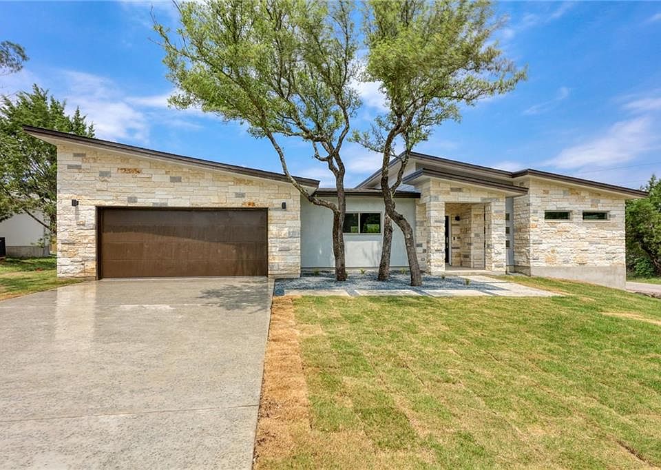 1st image of 21133 Northland Dr