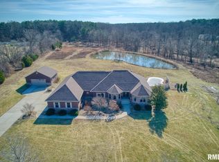 1473 Hickory Trl, Carbondale, IL 62902