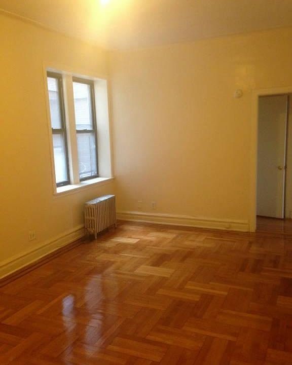 2nd image of 770 Crown St
