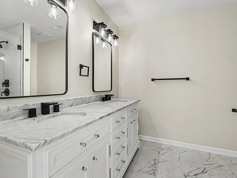 9606 Fairway Ridge Rd — Photo 21