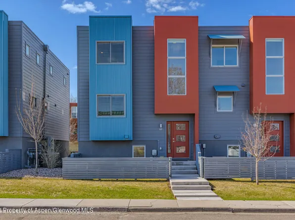 69 Village Ln, Carbondale, CO 81623