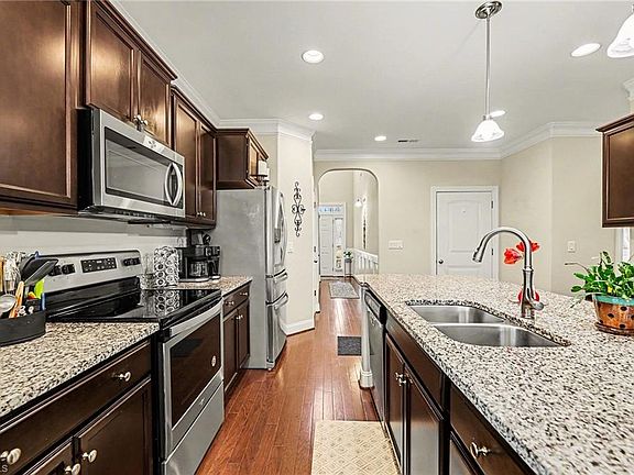 5th image of 5191 Farm House Trl
