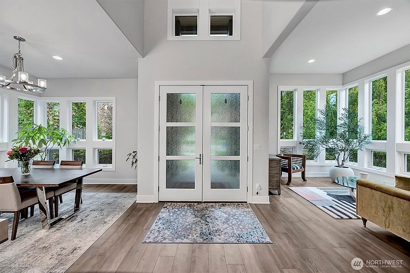 4th image of 16013 SE 140th Street