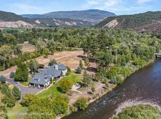 16 Saint Finnbar Farm Rd, Carbondale, CO 81623