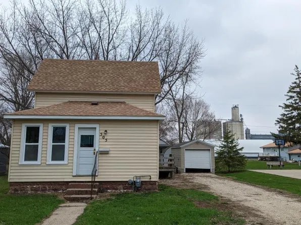 505 11th St N, Northwood, IA 50459
