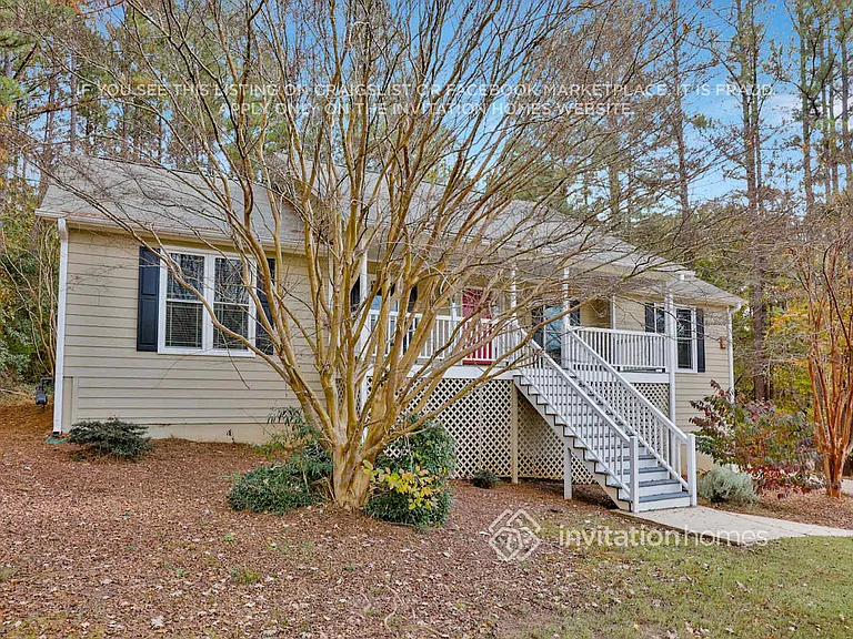 251 Warrenton Dr — Photo 2
