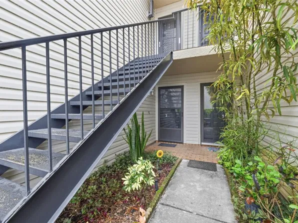 4873 PURITAN CIRCLE #2401, TAMPA, FL 33617