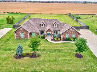1305 Riata Rd, Tuttle, OK 73089