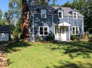 2805 Maple Ave, Kalamazoo, MI 49048