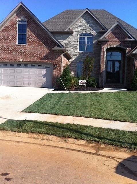 1st image of 1260 Beaumont Dr
