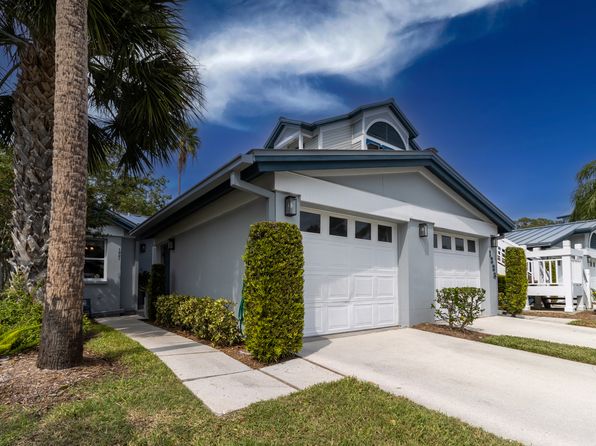 1221 Siesta Bayside Dr #1221