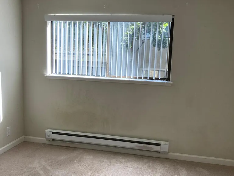 1011 Marcie Cir — Photo 3