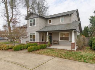 1611 Gilham Rd, Eugene, OR 97401