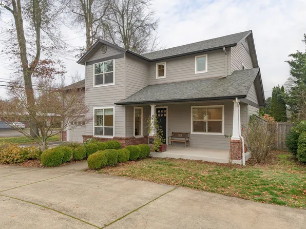1611 Gilham Rd, Eugene, OR 97401