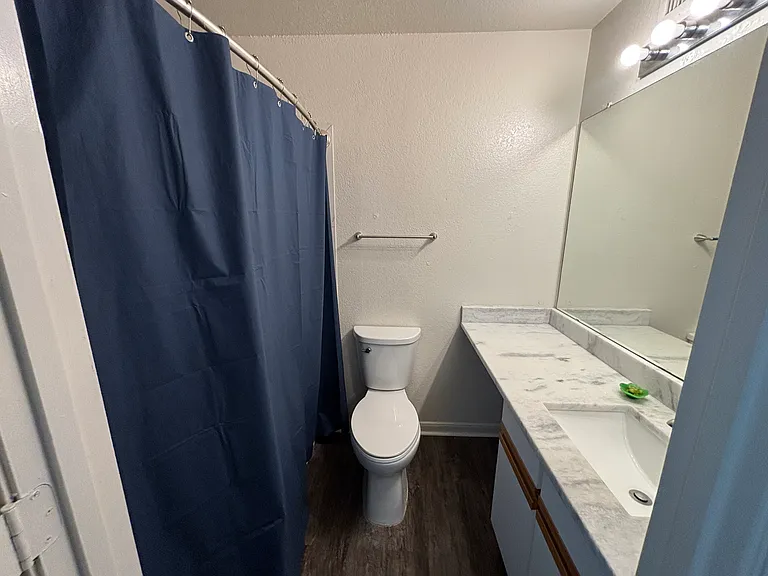515 Southwest Pkwy #103 — Photo 14