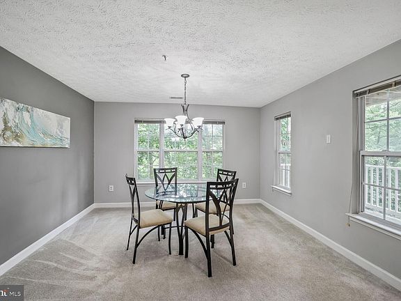 3rd image of 631 Admiral Dr Unit 303