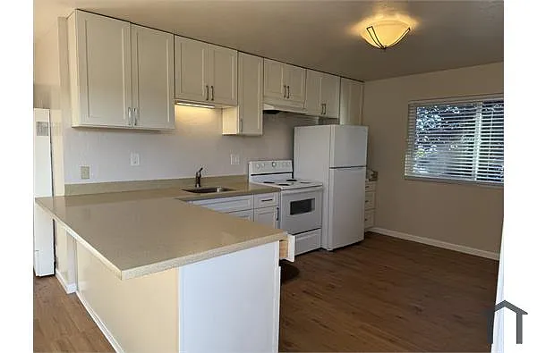 10588 Topanga Dr photo 1