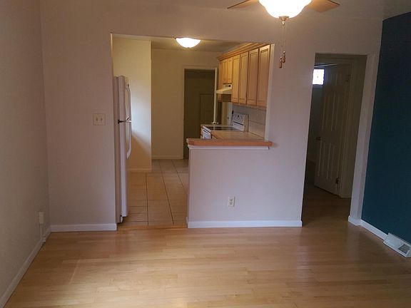 2nd image of 200 Woodrow Ave S