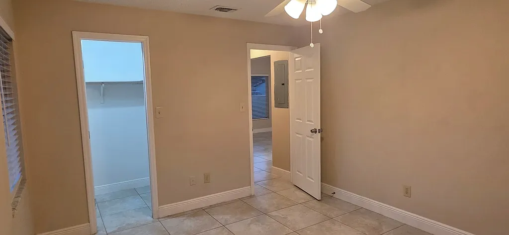 2 bed, 818 sqft, $1,500 — Photo 4