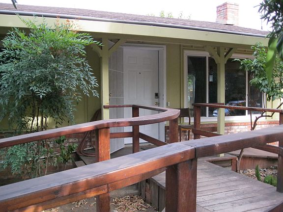 Front Entrance with Ramp